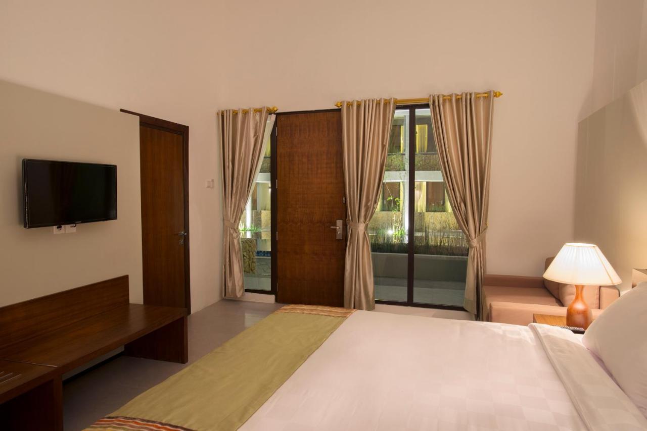 Hotel Neo+ Green Savana Sentul City Bogor Esterno foto